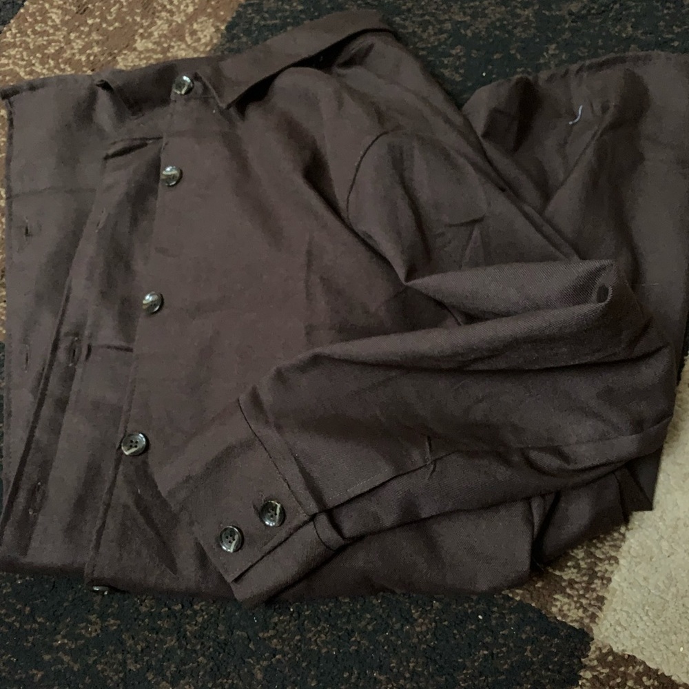 LuLaRoe XL brown shirt all sales come with some freebies!